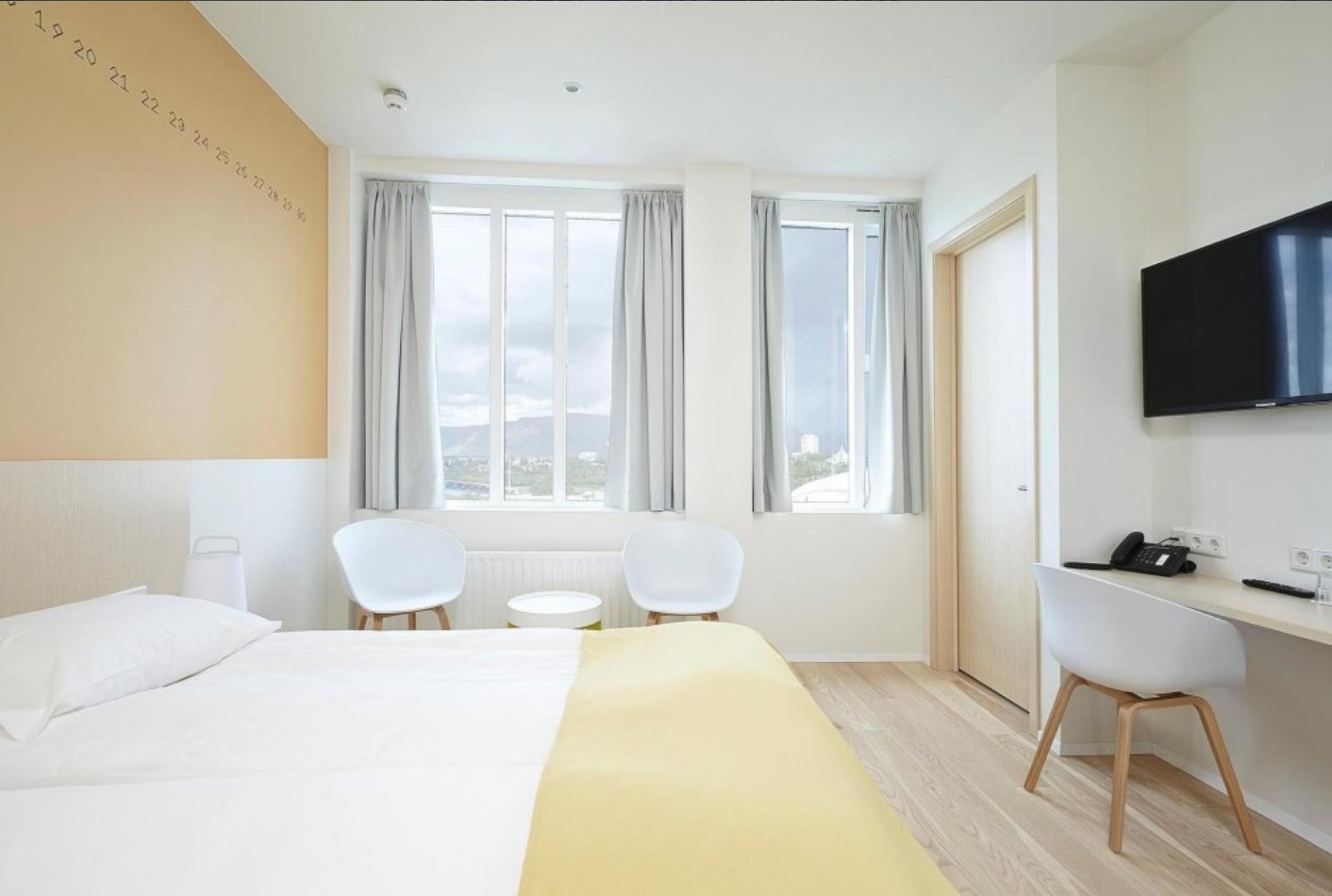 Reykjavik lights by Keyhotels room